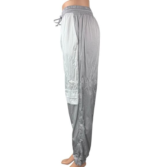 Adidas Women's Gray Colorblock Pull On Windbreaker Parachute Jogger Pants Size M - Picture 2 of 7